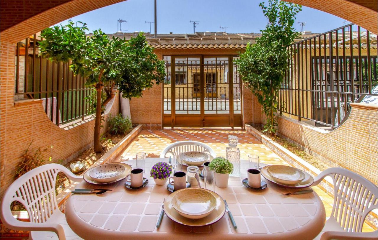 Stunning Home In Los Alcazares With Kitchen Zewnętrze zdjęcie